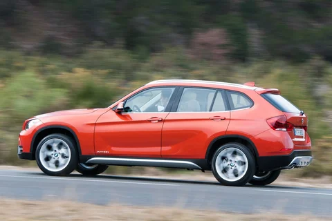 BMW X1 xDrive28i 2012 view 11