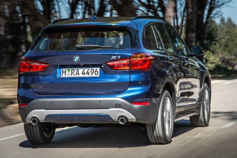 BMW X1 xDrive18d 2015 view 8