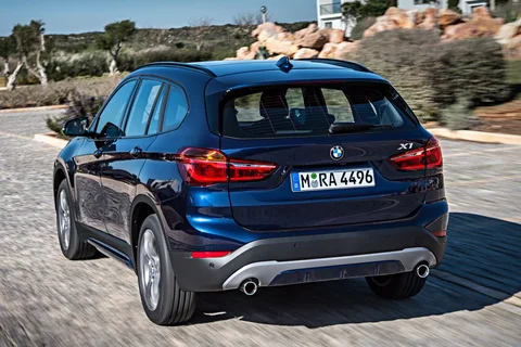 BMW X1 xDrive18d 2015 view 10