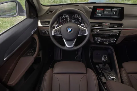 BMW X1 sDrive20i 2021 view 5
