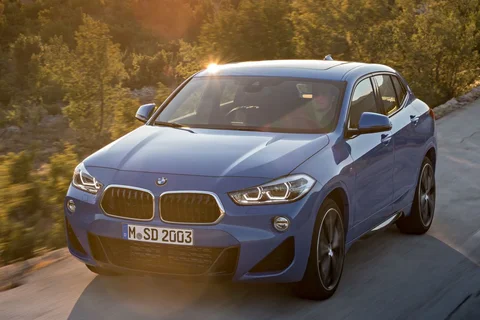 BMW X2 sDrive18i 2018 view 12