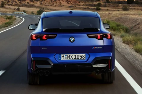 BMW X2 sDrive20i 2023 view 3
