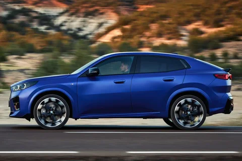 BMW X2 sDrive20i 2023 view 5