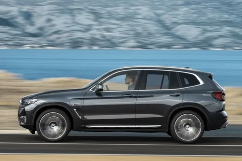 BMW X3 M40d 2021 view 3