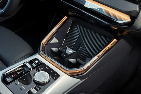BMW X3 20d xDrive 2024 view 2