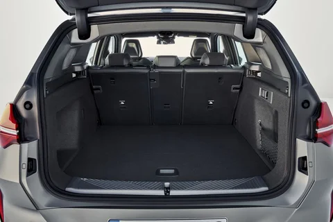 BMW X3 20d xDrive 2024 view 4