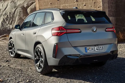 BMW X3 20d xDrive 2024 view 6
