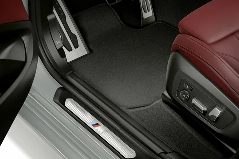 BMW X4 xDrive30d 2021 view 2