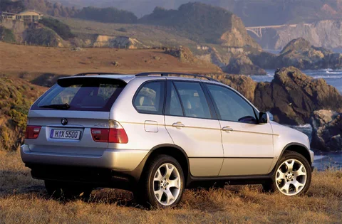 BMW X5 3.0d Executive 2001 view 2