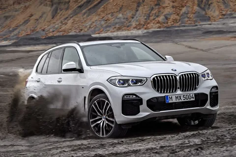 BMW X5 xDrive25d 2019 view 3
