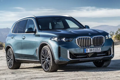 BMW X5 xDrive40d 2023 view 3