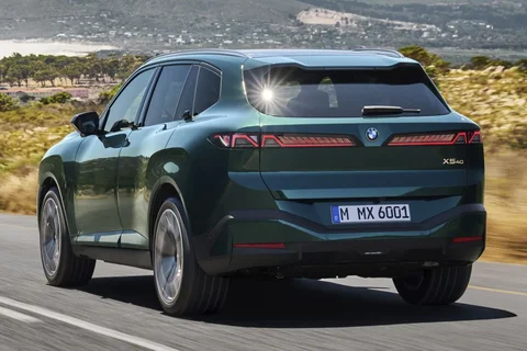 BMW X5 40d xDrive 2026 suv view 6