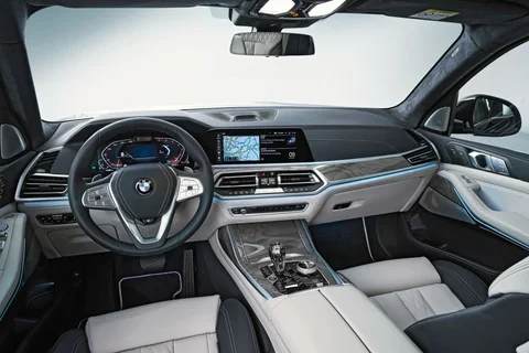 BMW X7 xDrive40i 2019 view 4