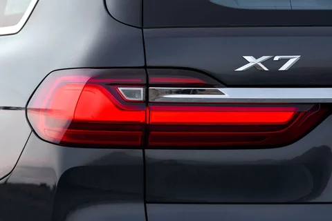 BMW X7 xDrive40i 2019 view 6