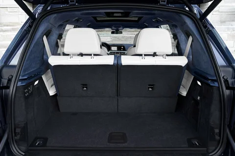 BMW X7 xDrive40i 2019 view 8