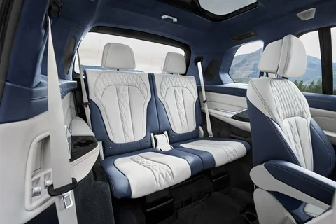 BMW X7 xDrive40i 2019 view 10