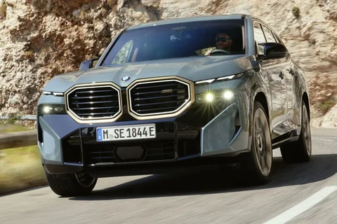 BMW XM Label 2023 view 7