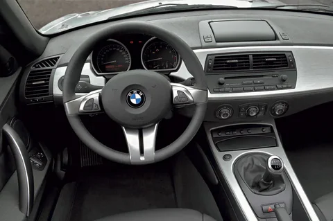 BMW Z4 Roadster 2.0i 2006 view 10