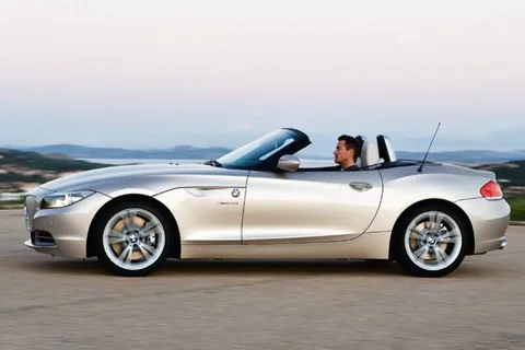 BMW Z4 Roadster sDrive35is 2010 view 2