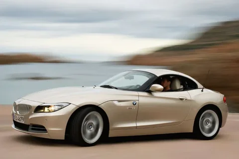 BMW Z4 Roadster sDrive35is 2010 view 3