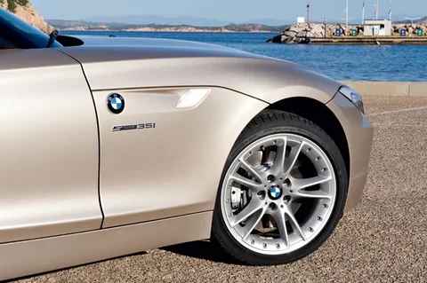 BMW Z4 Roadster sDrive35is 2010 view 12