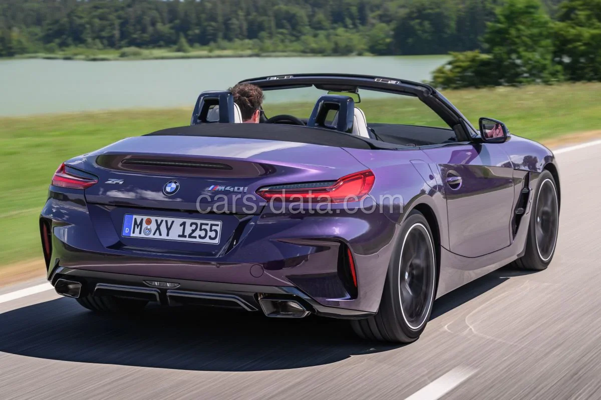 BMW Z4 Roadster sDrive30i 2022 front view