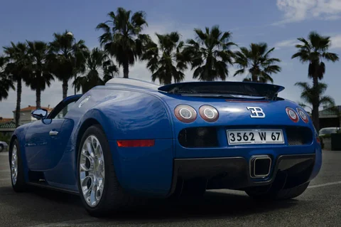 Bugatti Veyron Grand Sport 2009 view 10