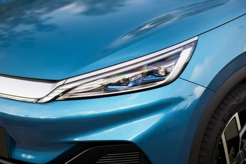 BYD Atto 3 Comfort 2025 view 3