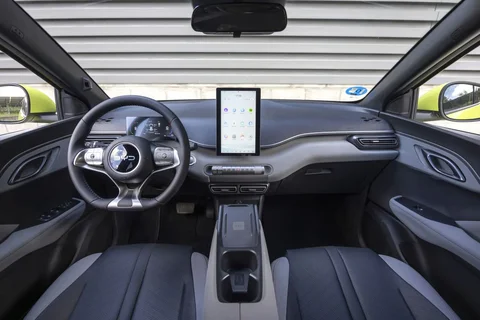 BYD Dolphin Surf Comfort 2025 view 2