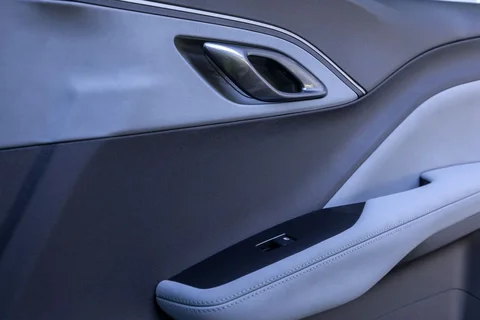 BYD Dolphin Surf Comfort 2025 view 4