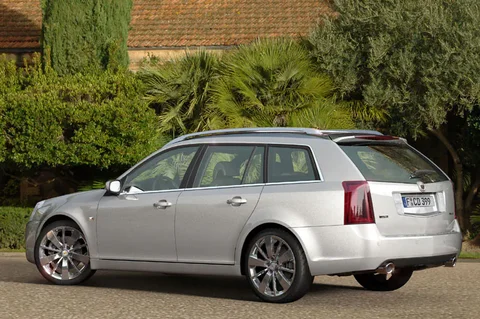 Cadillac BLS Wagon 2.8 V6 Elegance 2007 view 2
