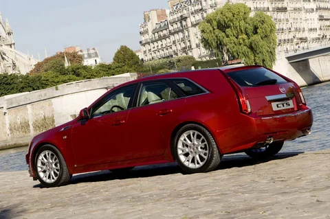 Cadillac CTS CTS-V Wagon 2011 view 7