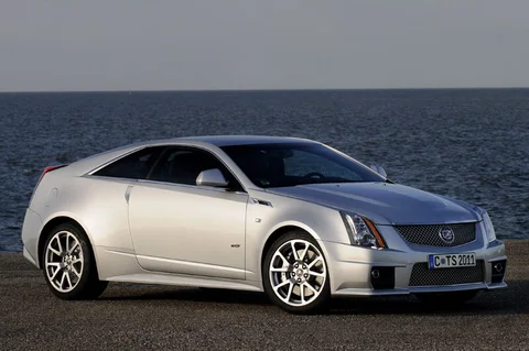 Cadillac CTS CTS-V Coupé 2010 view 3
