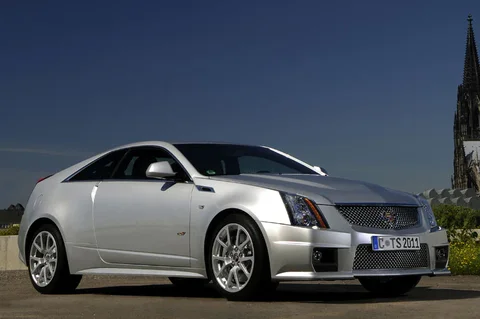 Cadillac CTS CTS-V Coupé 2010 view 4