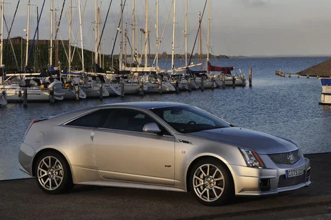 Cadillac CTS CTS-V Coupé 2010 view 11