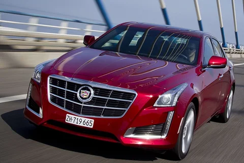 Cadillac CTS 2.0T AWD Performance 2015 view 12