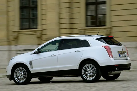 Cadillac SRX 3.0 V6 AWD Premium 2015 view 2