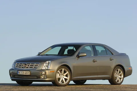 Cadillac STS 4.6 V8 Launch Edition 2005 view 4