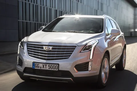 Cadillac XT5 3.6 V6 AWD Premium 2017 view 4