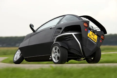 Carver One One 2007 view 2
