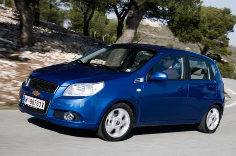Chevrolet Aveo 1.2 16V L 2008 view 4