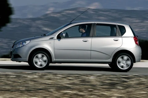 Chevrolet Aveo 1.2 16V L 2008 view 5