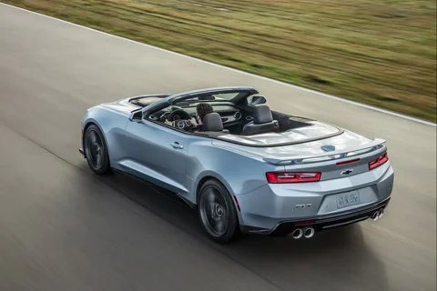 Chevrolet Camaro Convertible 2.0 i4 2018 view 2