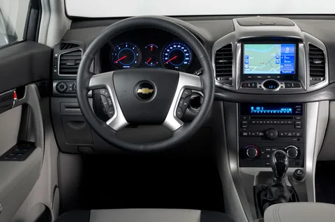 Chevrolet Captiva 3.0 LTZ 2011 view 6