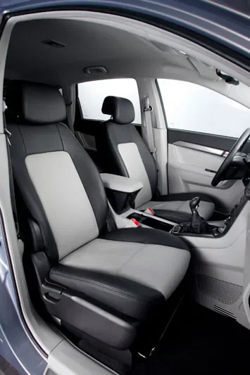 Chevrolet Captiva 3.0 LTZ 2011 view 8