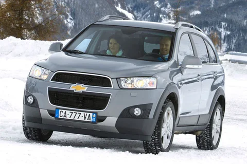 Chevrolet Captiva 3.0 LTZ 2011 view 12