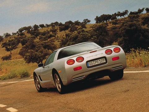 Chevrolet Corvette Coupé 1997 view 7