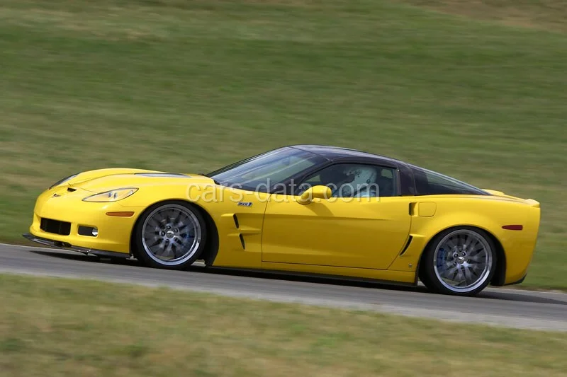 Chevrolet Corvette ZR1 Coupé 2010 front view