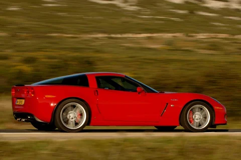 Chevrolet Corvette Z06 Coupé 2010 view 6