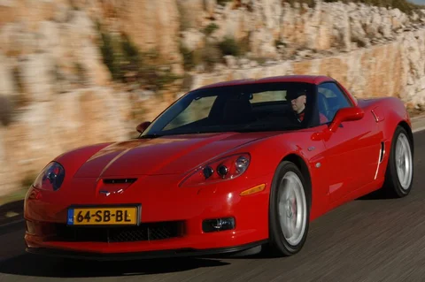 Chevrolet Corvette Z06 Coupé 2010 view 7
